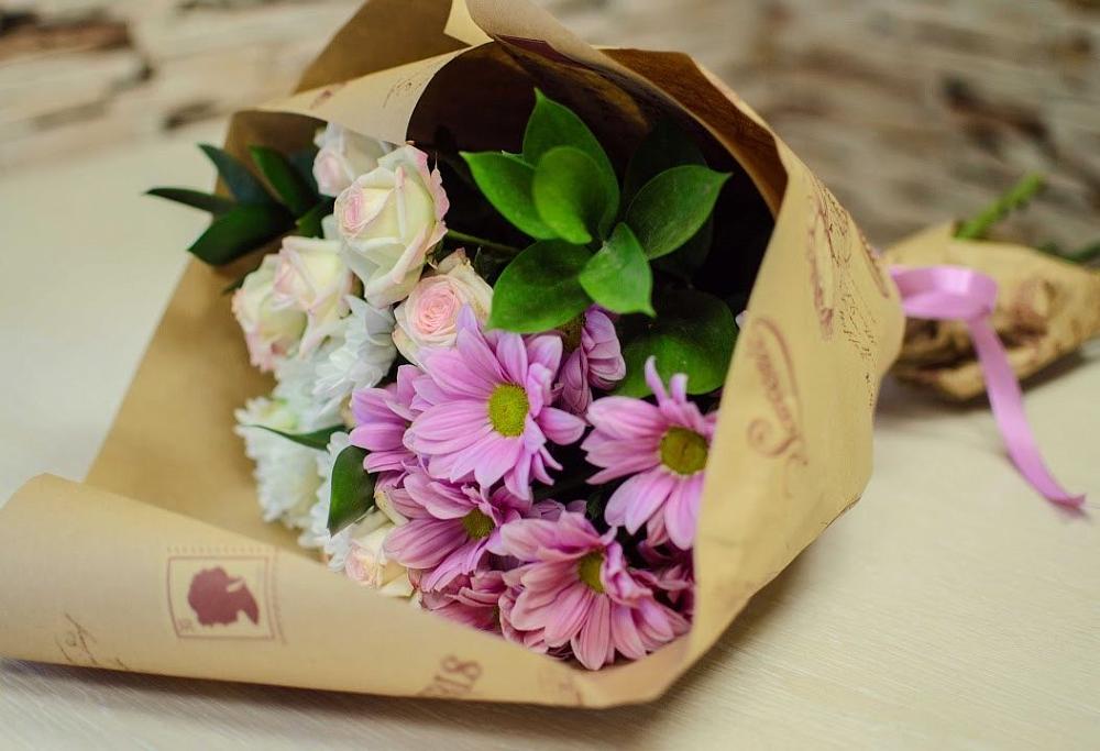 Букет цветов из: Розы и Хризантемы в Светлополянске