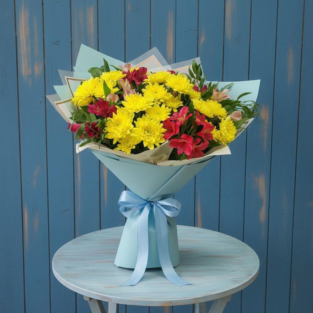 Букет цветов из: Альстромерии и Хризантемы в Светлополянске