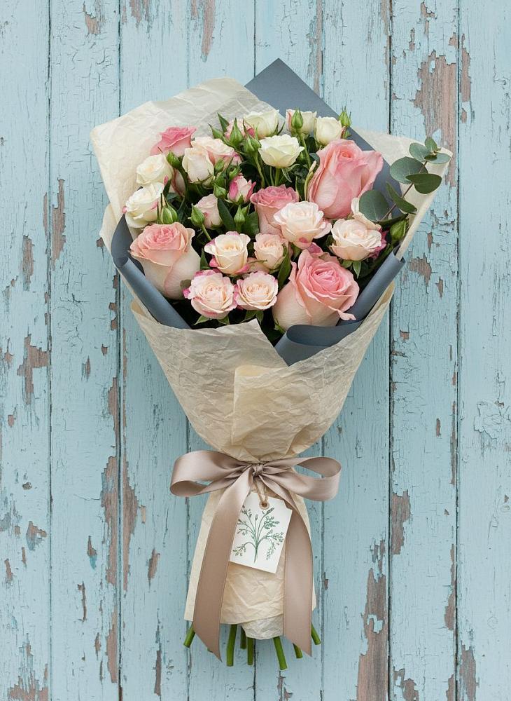 Букет цветов из: Розы в Светлополянске