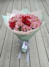 Букет цветов из:  Альстромерии в Светлополянске