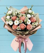 Букет цветов из:  Розы, Альстромерии и Лизиантусы в Светлополянске