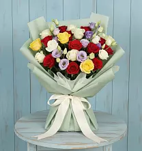 Букет цветов из:  Розы в Светлополянске