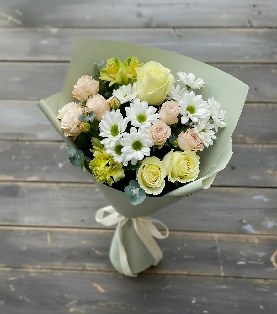 Букет цветов из: Альстромерии, Розы и Хризантемы в Светлополянске