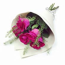 Букет цветов из:  Розы в Светлополянске