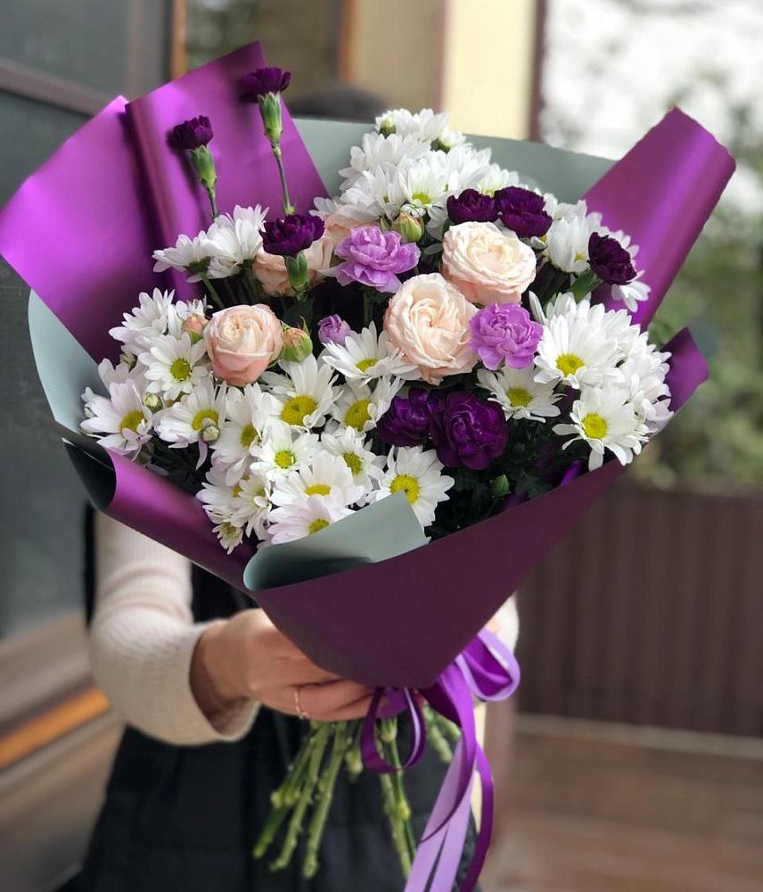 Букет цветов из: Хризантемы, Гвоздики и Розы в Светлополянске