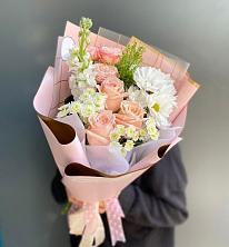 Букет цветов из:  Хризантемы и Розы в Светлополянске