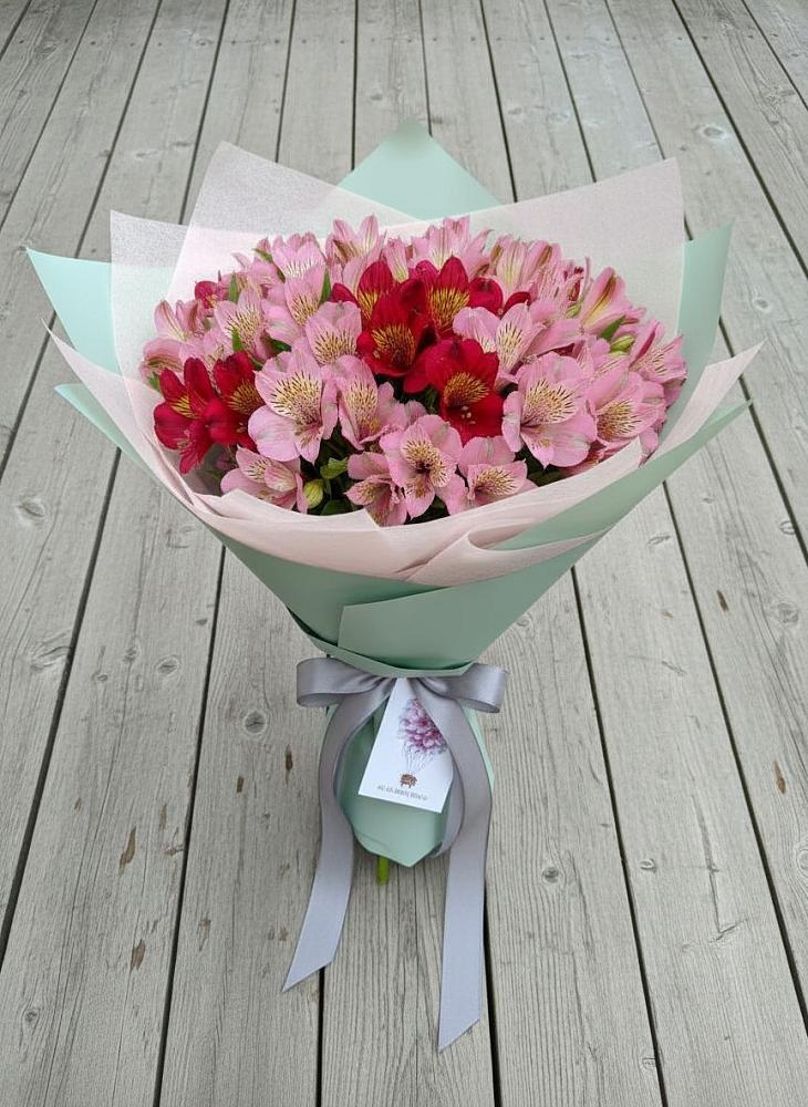 Букет цветов из: Альстромерии в Светлополянске