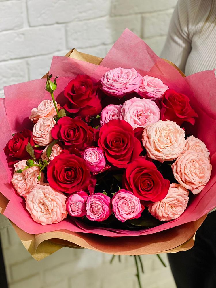 Букет цветов из: Розы в Светлополянске