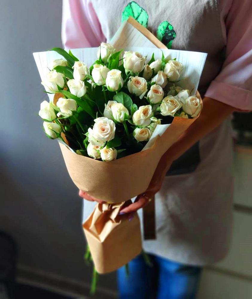 Букет цветов из: Розы в Светлополянске